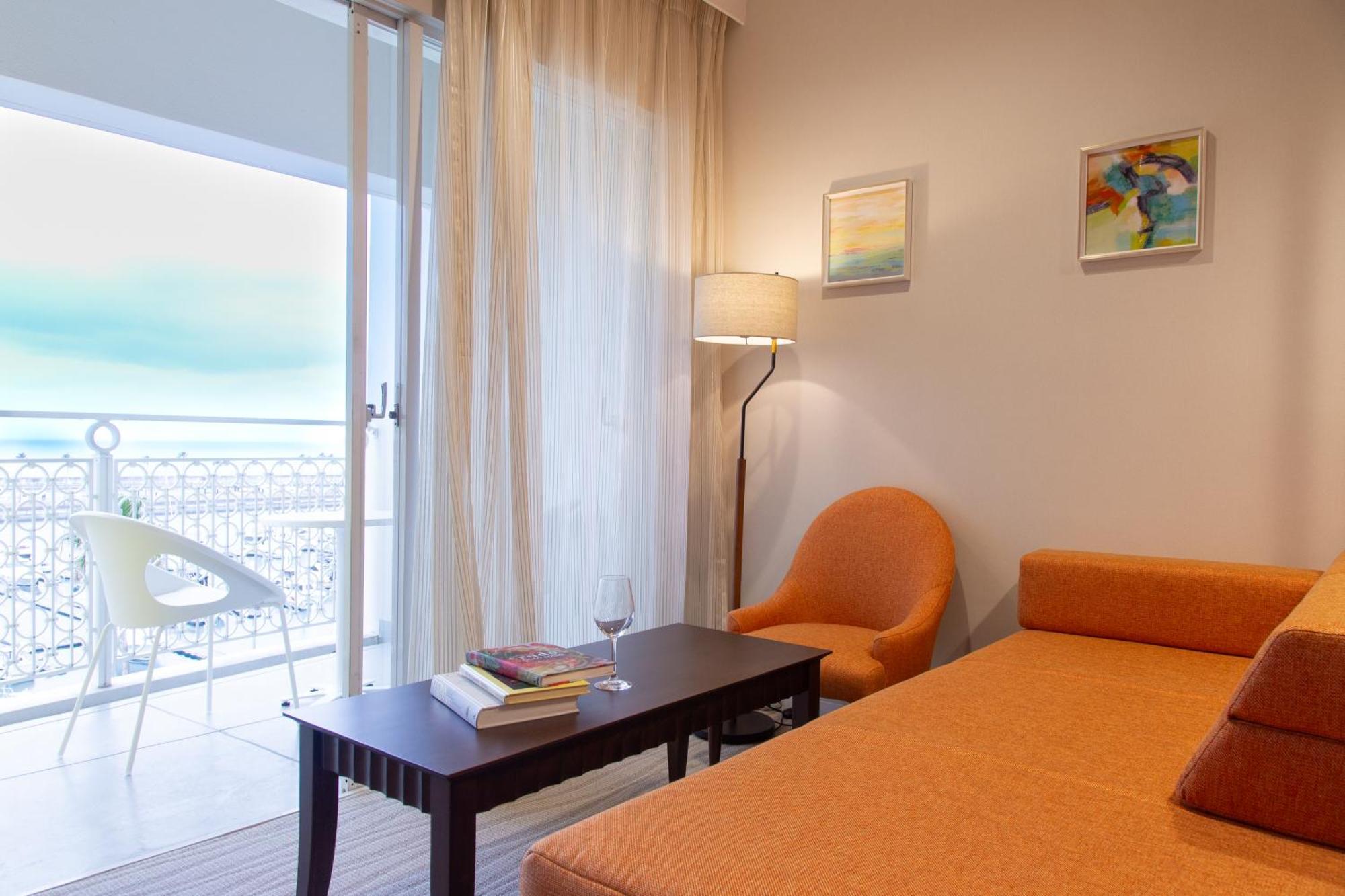วะกะยะมะ มารีนา ซิตี้โฮเต็ล Hotel วาคายามะ ภายนอก รูปภาพ